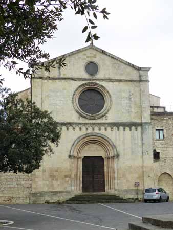 Sassari-Santa-Maria-di-Betlem-facade-romane