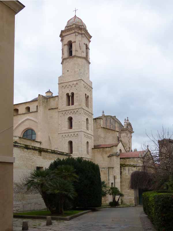 Campanile de la cathédrale S. Nicola