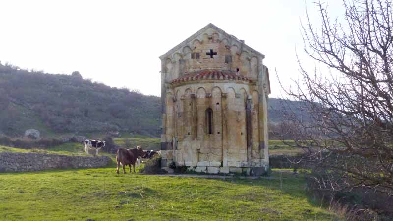 En
            quittant San-Lorenzo-di-Rebeccu