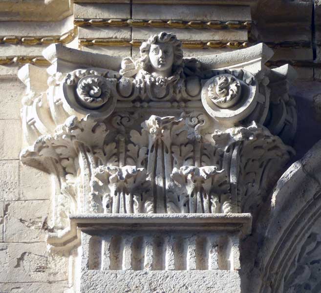 Chapiteau de la cathédrale di Santa Maria