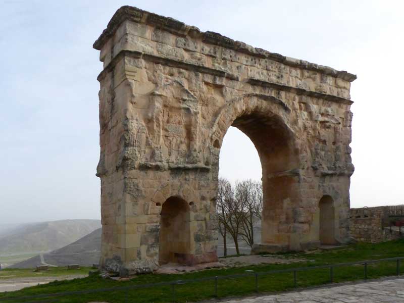 Medinaceli-arc-romain