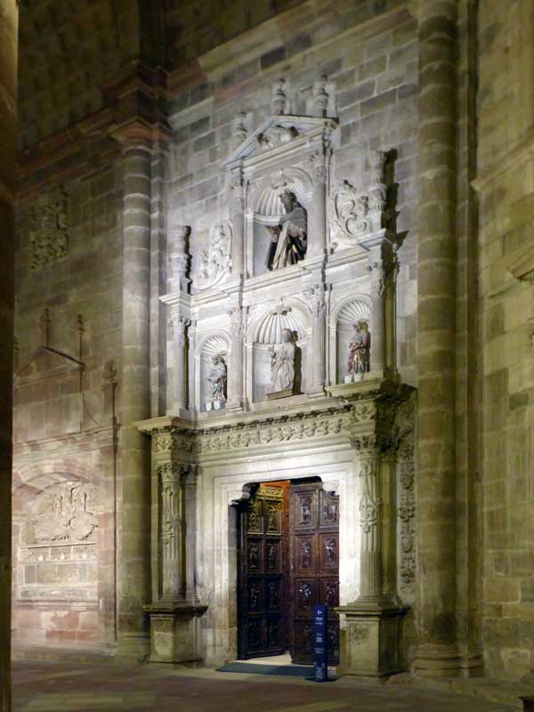Cathedrale de Siguenza : portail de la Sacristie