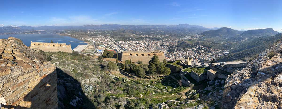 Palamidi-panoramique-vers-Nauplie-depuis-Themistocles