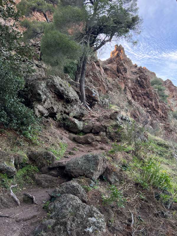 Départ du sentier sur Volcano