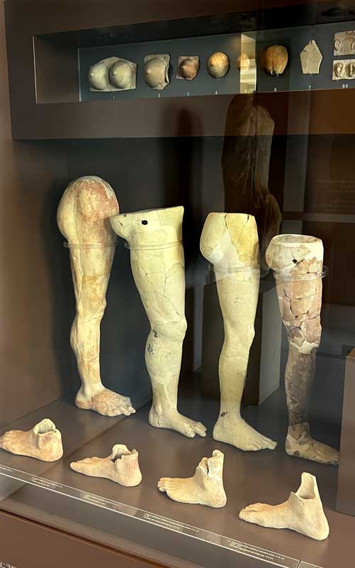 Musée de l'Ancienne-Corinthe ex-votos