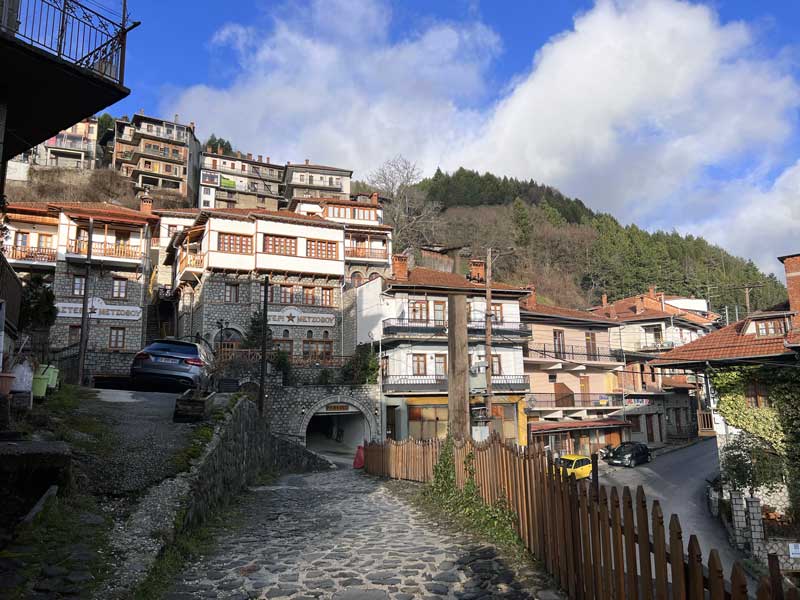 Dans les rues
                      de Metsovo