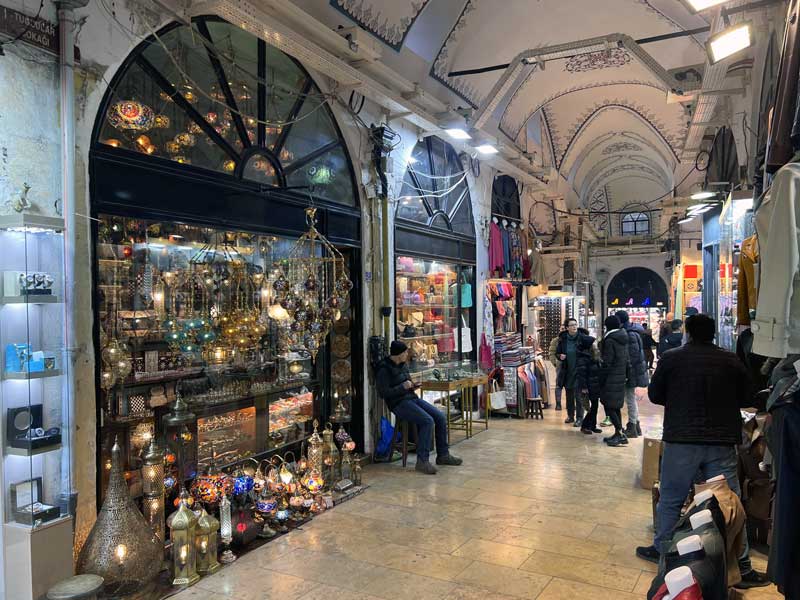 Istanbul-dans-les-galeries-du-Grand-Bazar