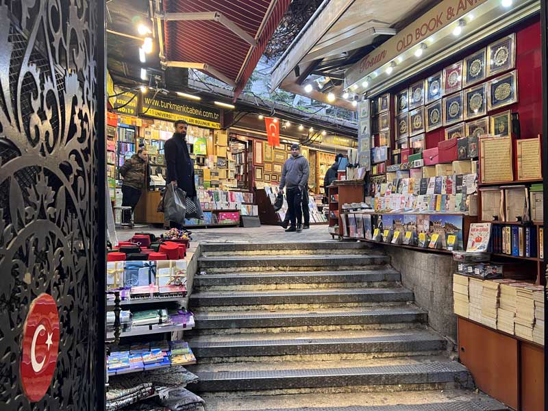 Bazar-aux-livres-anciens